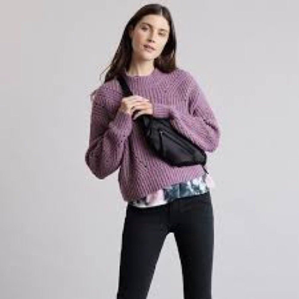 Elizabeth and James sweater